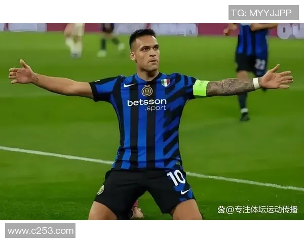 2025年足球球星豪车排行榜曝光 超豪华车型引领潮流 2025年足球球星豪车排行榜曝光 超豪华车型引领潮流