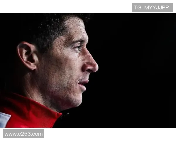 2006年足球周刊球星卡通全景回顾 窥探那个时代的绿茵英雄风采 2006年足球周刊球星卡通全景回顾 窥探那个时代的绿茵英雄风采